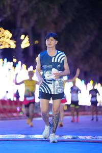 BIB: 
                            <button type="button" onclick="openModal(23805981)" class="btn btn-primary btn-sm float-right btn-popup" data-toggle="modal" data-target=".modal-high-quality">
                        <i class="fas fa-shopping-cart"></i> Add to Cart
                    </button>
                                            <button type="button" onclick="isThisMe(23805981, true)" class="btn btn-success btn-sm float-right btn-popup btn-isme hidden" data-toggle="tooltip" data-placement="bottom" title="นี่คือรูปของคุณใช่ไหม คลิกที่นี่เพื่อเอาเข้าอัลบั้ม">
                        <i class="fas fa-plus"></i> Add to album
                    </button>
                    <button type="button" onclick="isThisMe(23805981, false)" class="btn btn-warning btn-sm float-right btn-popup btn-isnotme hidden">
                        <i class="fas fa-ban"></i> Remove from album
                    </button>